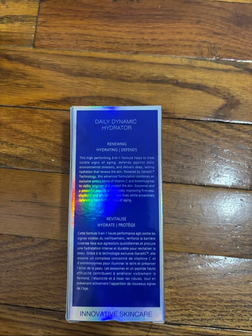 iS Clinical Daily Dynamic Hydrator - Picture 4 of 9